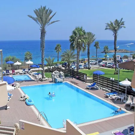 Pallinion Beachfront Apartamento